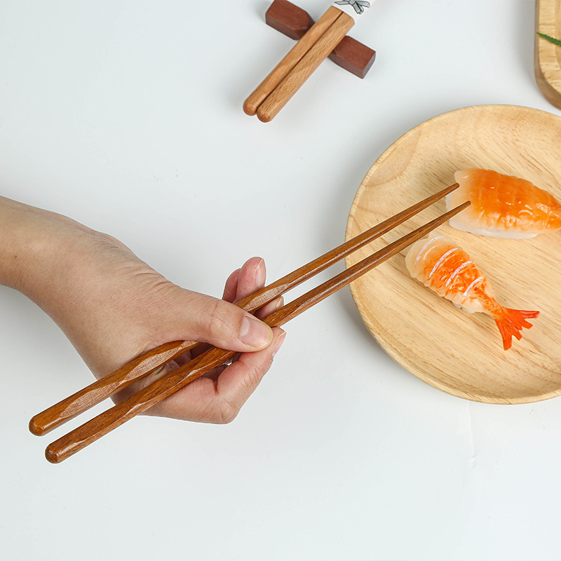 5 Pairs Japanese Sushi Reusable Hand-carved Natural Wooden Chopsticks